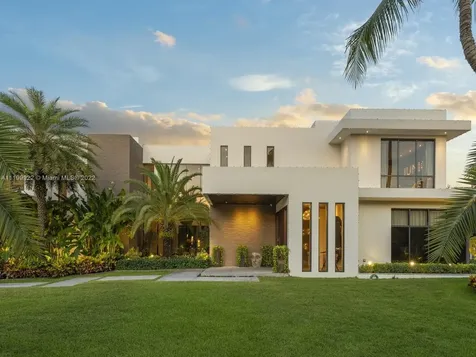 10391 SW 64 Avenue Pinecrest FL 33156