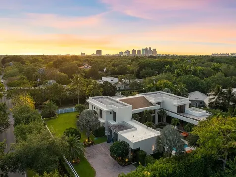 10391 SW 64 Avenue Pinecrest FL 33156