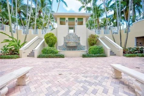 7632 SW 102nd Street Pinecrest FL 33156
