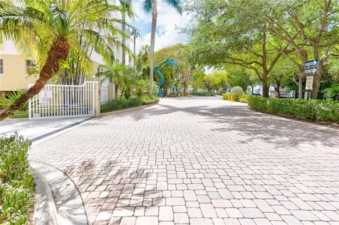 7632 SW 102nd Street Pinecrest FL 33156