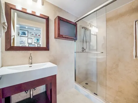 50 Ocean Lane Drive Key Biscayne FL 33149