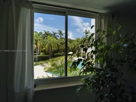 50 Ocean Lane Drive Key Biscayne FL 33149