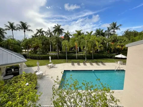 50 Ocean Lane Drive Key Biscayne FL 33149