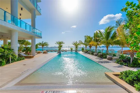 2900 NE 7th Avenue Miami FL 33137
