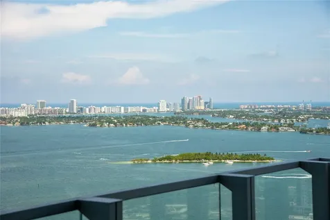 2900 NE 7th Avenue Miami FL 33137