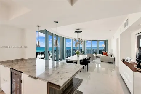 1500 Ocean Drive Miami Beach FL 33139