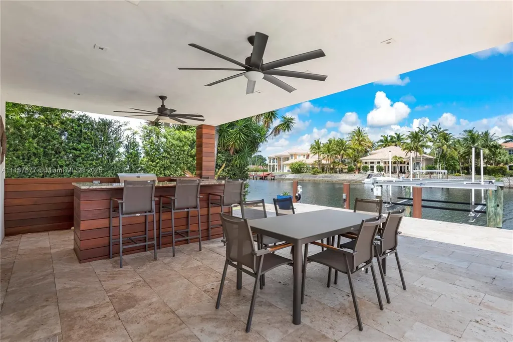 1025 Diplomat Parkway Hollywood FL 33019