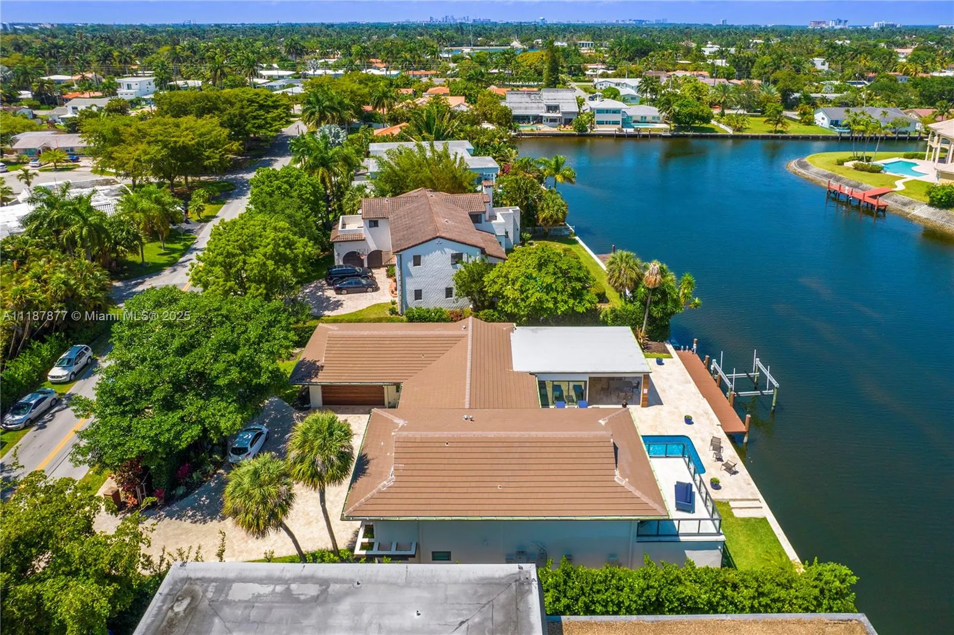 1025 Diplomat Parkway Hollywood FL 33019