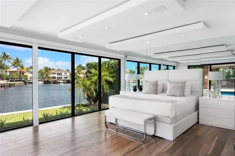 1025 Diplomat Parkway Hollywood FL 33019