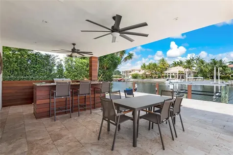 1025 Diplomat Parkway Hollywood FL 33019
