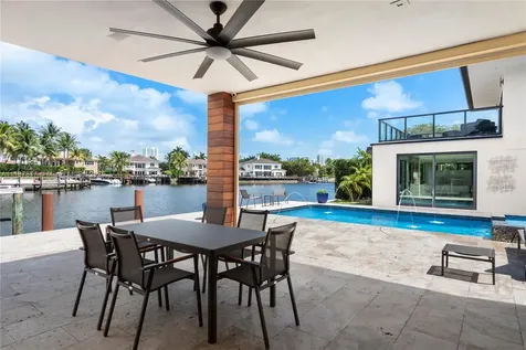 1025 Diplomat Parkway Hollywood FL 33019