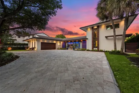 1025 Diplomat Parkway Hollywood FL 33019