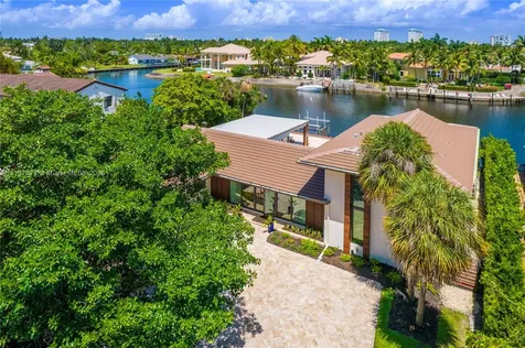 1025 Diplomat Parkway Hollywood FL 33019