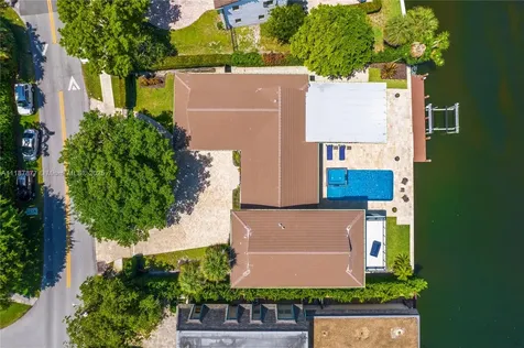 1025 Diplomat Parkway Hollywood FL 33019