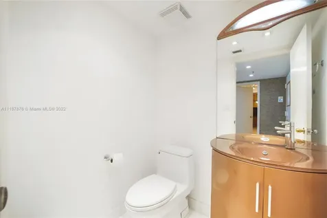 10175 Collins Avenue Bal Harbour FL 33154