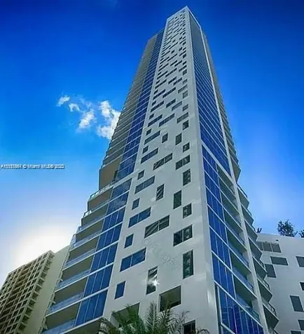 1300 Brickell Bay Drive Miami FL 33131