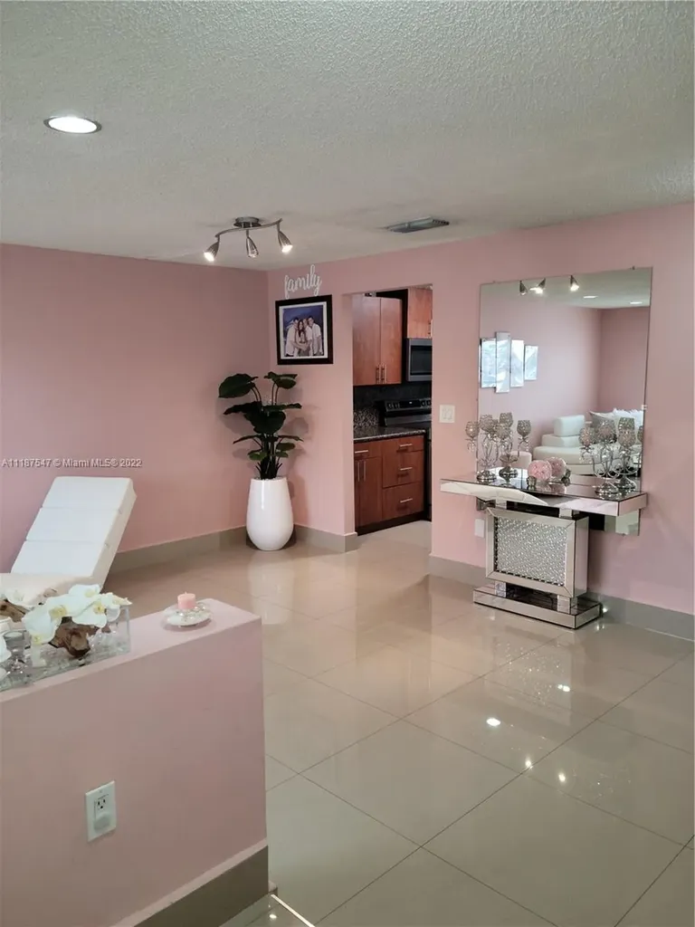 19003 NW 52nd Court Miami Gardens FL 33055