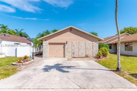 9811 SW 57th Street Cooper City FL 33328