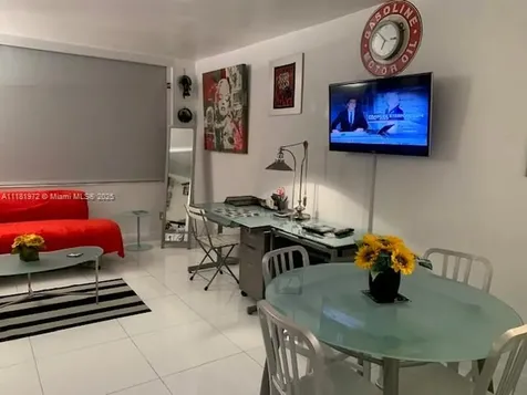 100 Lincoln Road Miami Beach FL 33139