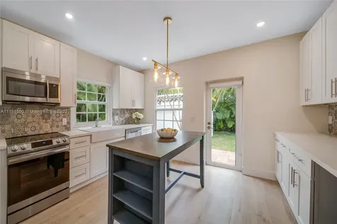 818 N Milan Avenue Coral Gables FL 33134