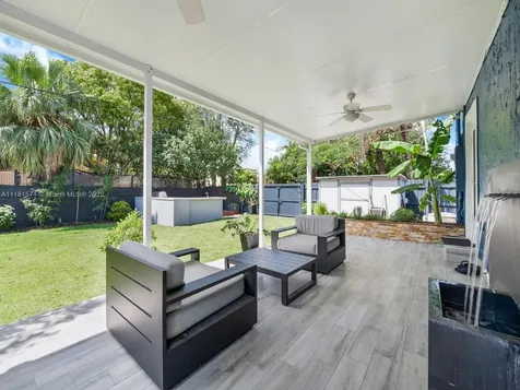 2545 SW 34th Avenue Miami FL 33133