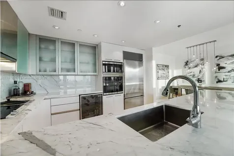 520 West Avenue Miami Beach FL 33139