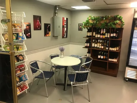 100 Lincoln Road Miami Beach FL 33139