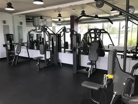 100 Lincoln Road Miami Beach FL 33139