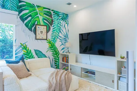520 E Dilido Drive Miami Beach FL 33139