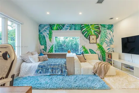 520 E Dilido Drive Miami Beach FL 33139