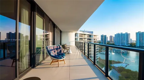 5000 Island Estates Drive Aventura FL 33160