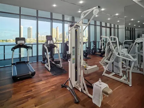 5000 Island Estates Drive Aventura FL 33160
