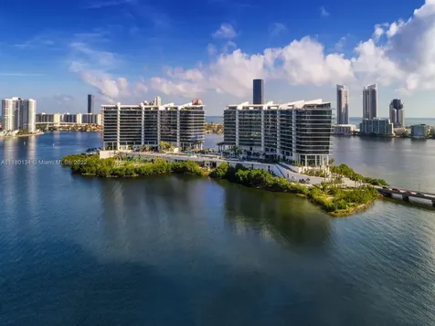 5000 Island Estates Drive Aventura FL 33160