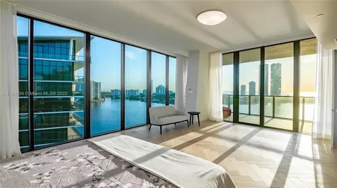 5000 Island Estates Drive Aventura FL 33160