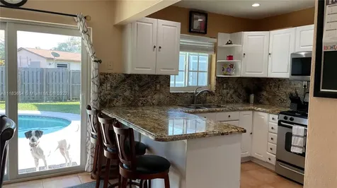 9142 SW 182nd Street Palmetto Bay FL 33157