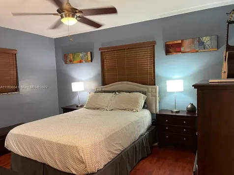 9142 SW 182nd Street Palmetto Bay FL 33157