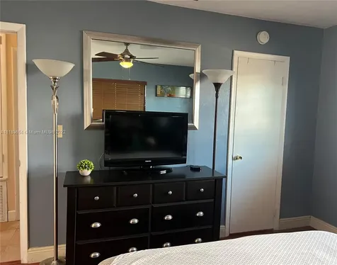 9142 SW 182nd Street Palmetto Bay FL 33157