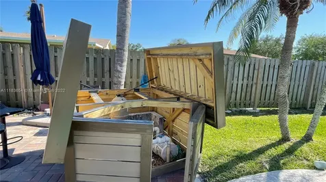 9142 SW 182nd Street Palmetto Bay FL 33157