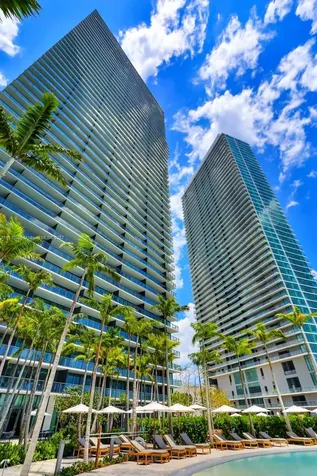 650 NE 32nd Street Miami FL 33137