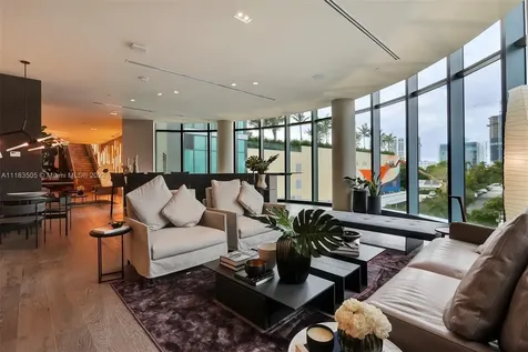 650 NE 32nd Street Miami FL 33137