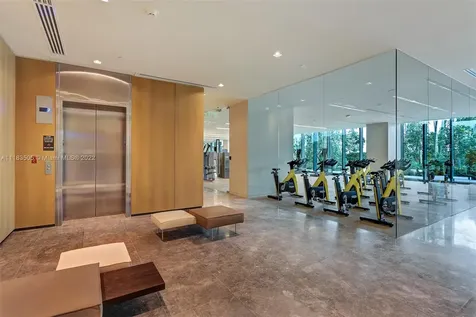 650 NE 32nd Street Miami FL 33137