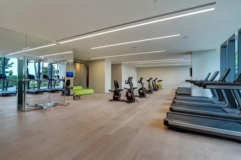 650 NE 32nd Street Miami FL 33137