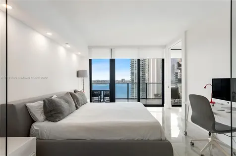 650 NE 32nd Street Miami FL 33137