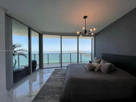 488 NE 18 Street Miami FL 33132