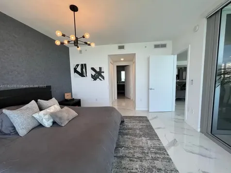 488 NE 18 Street Miami FL 33132