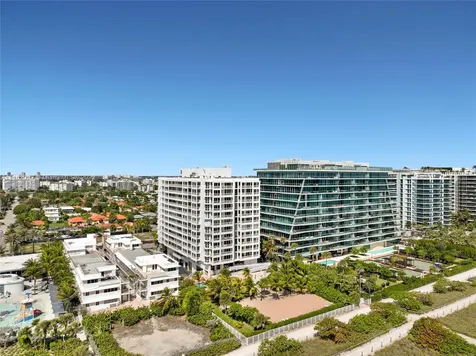 9341 E Collins Avenue Surfside FL 33154