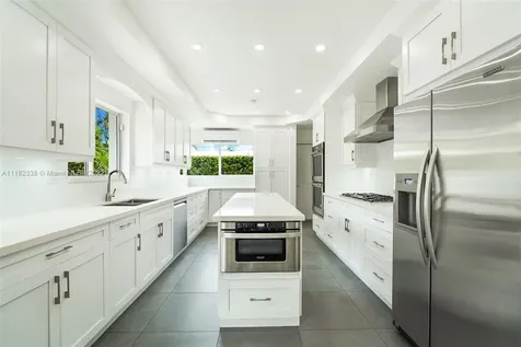 4258 N Michigan Avenue Miami Beach FL 33140