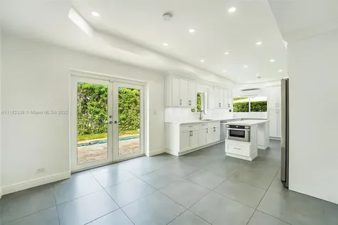 4258 N Michigan Avenue Miami Beach FL 33140