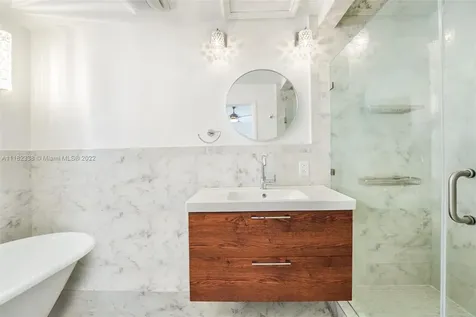 4258 N Michigan Avenue Miami Beach FL 33140