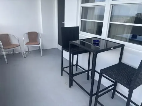 100 Lincoln Road Miami Beach FL 33139